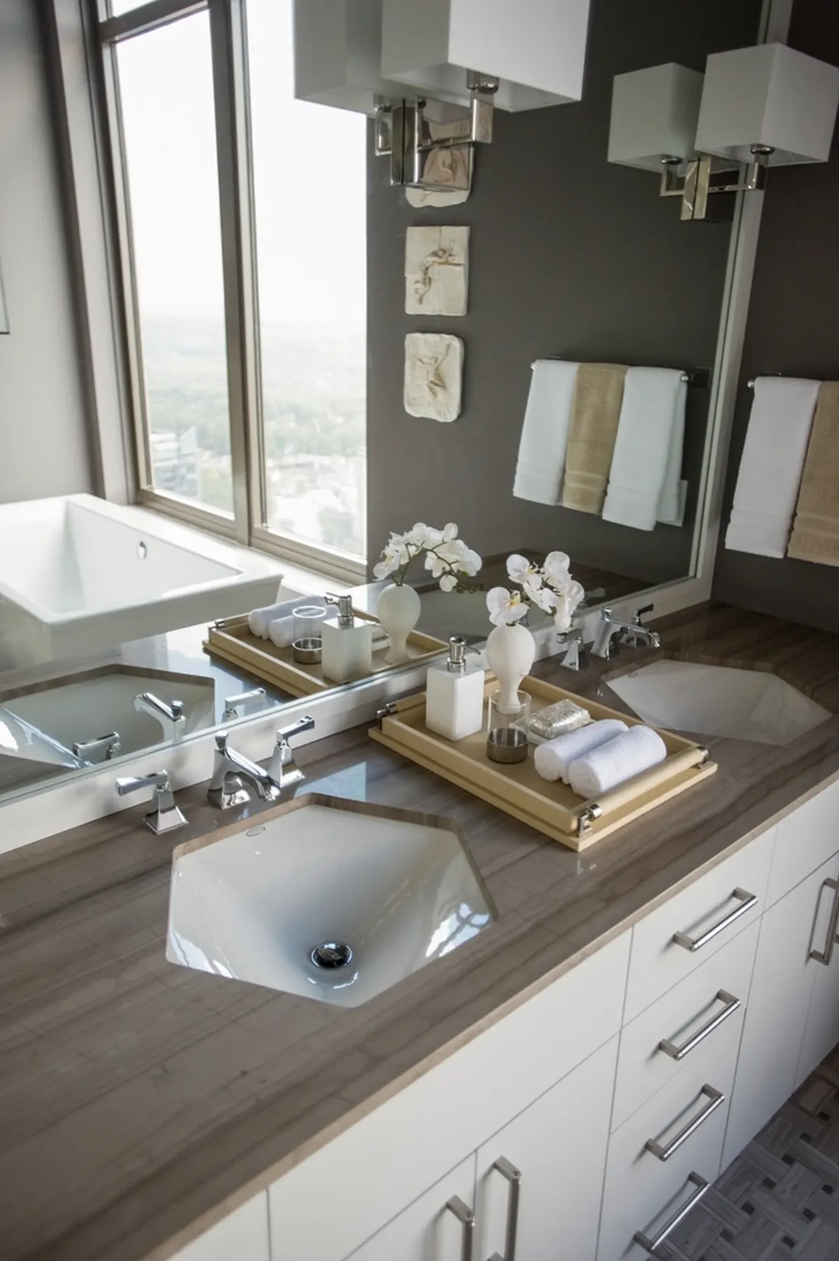 bathroom vanity with a vessel sink
