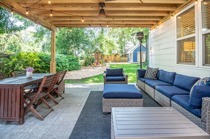 Covered patio room, Fort Myers